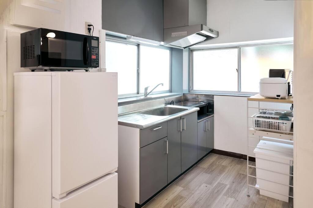 Apartment New 糀谷ハウス 羽田空港から電車10分 駅より徒歩2分 キッズエリア 一軒家貸切